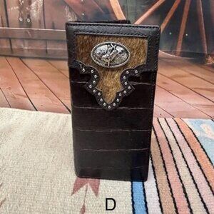 Alligator Print Leather Wallet with Bull Rider Concho On Cowhide Inlay